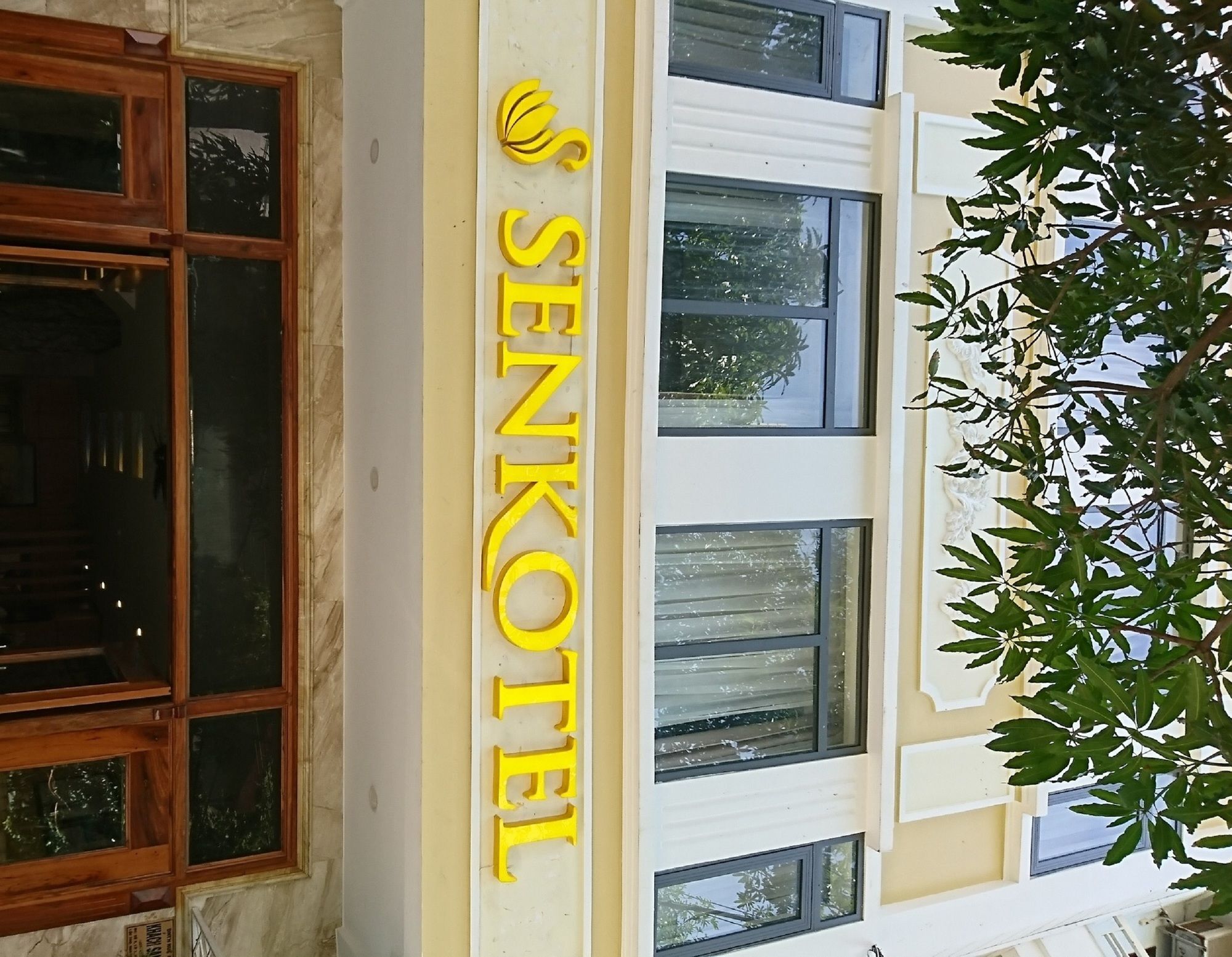 Senkotel Nha Trang Bagian luar foto